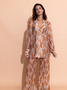 apricot-surreal-stripe